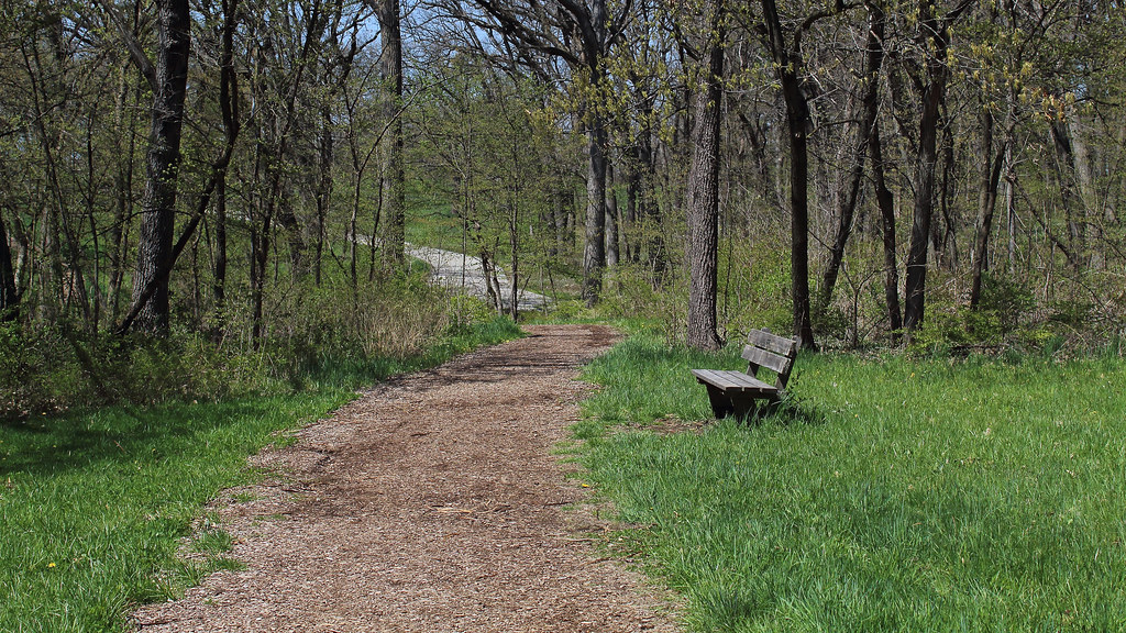 A nice place to rest Lisle IL / The Morton Arboretum The M… Flickr