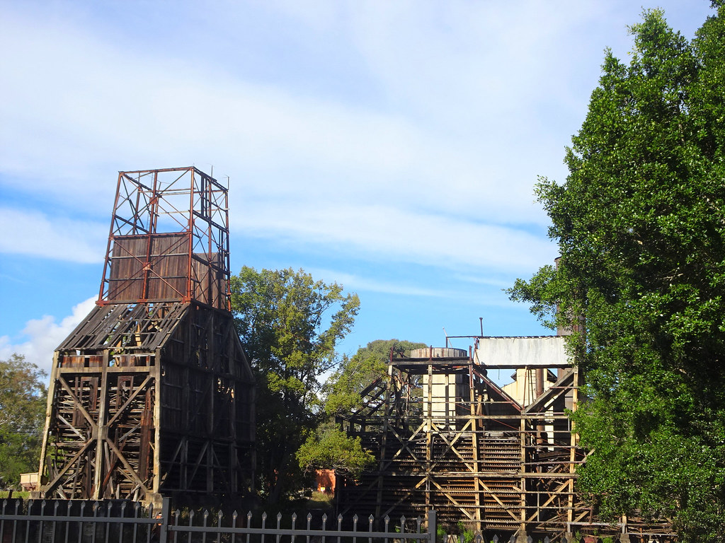 Richmond Vale NSW near Kurri Kurri. The cooling towers of … Flickr