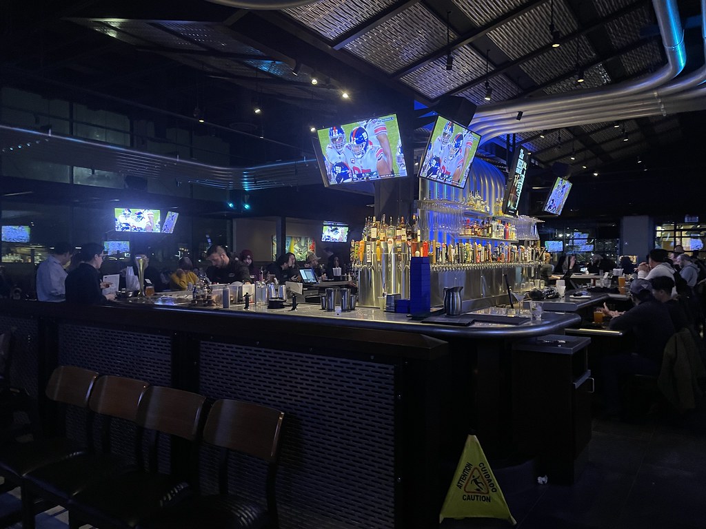 Yard House Burlington Todd Van Hoosear Flickr