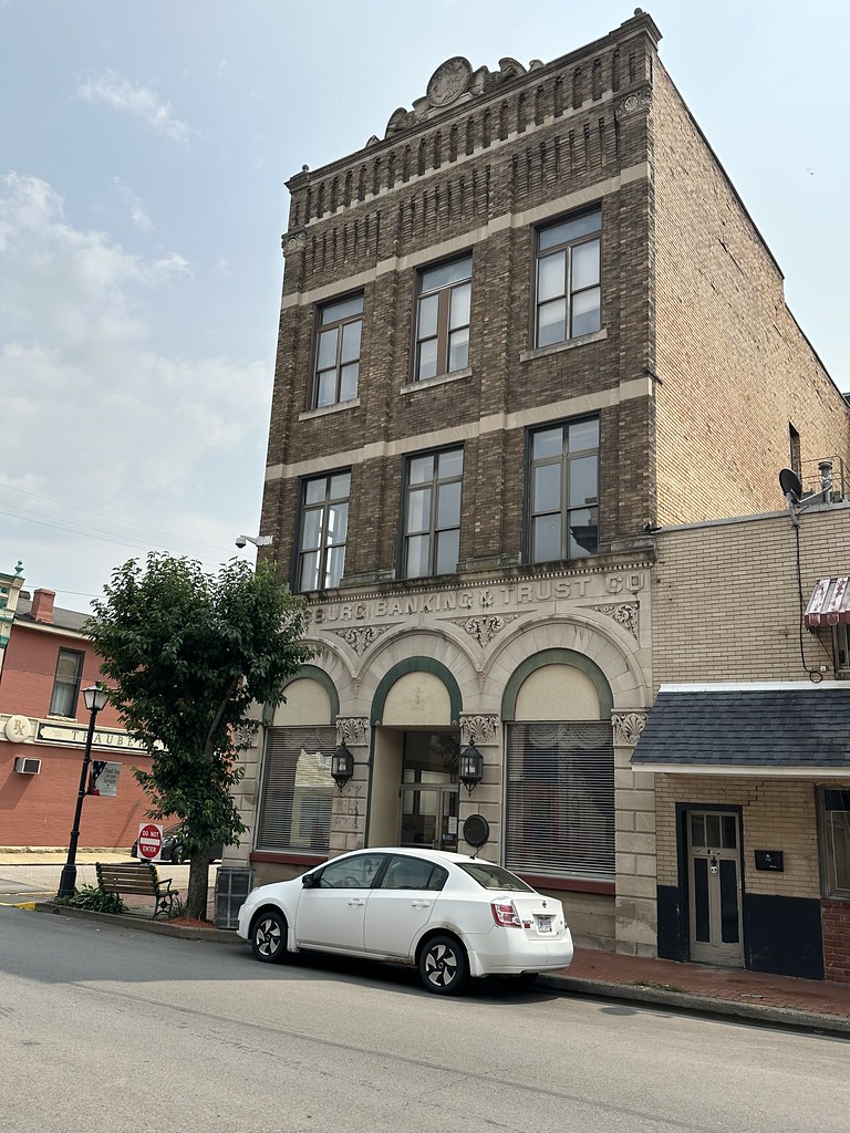 Wellsburg Banking & Trust Company Building. Wellsburg, Wes… Flickr