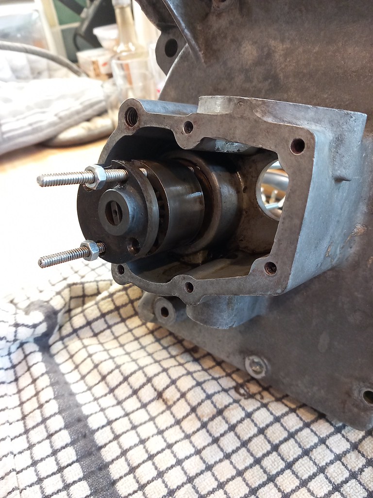 KSS MkI Oil Pump Removal Flickr