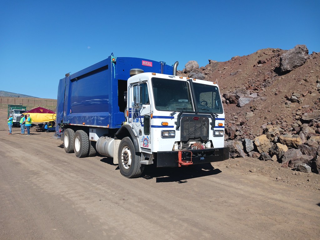 Flagstaff Peterbilt 320 Heil Rear Load AZ Trash Trucks Flickr