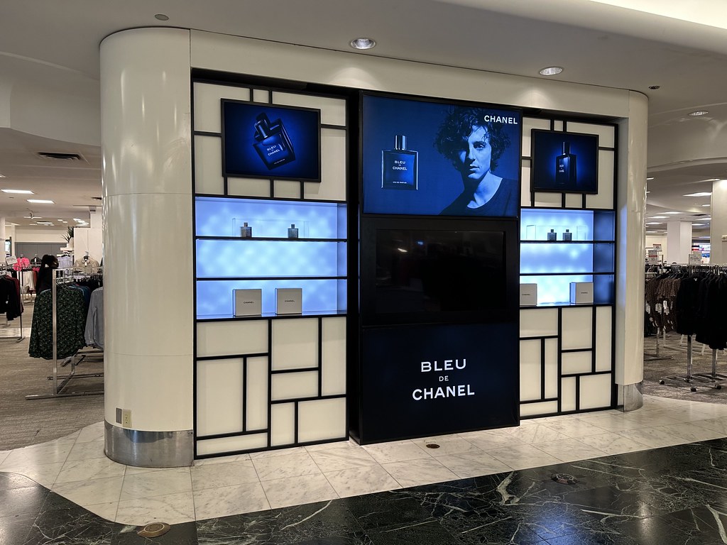 Macy’s Aventura Mall a photo on Flickriver