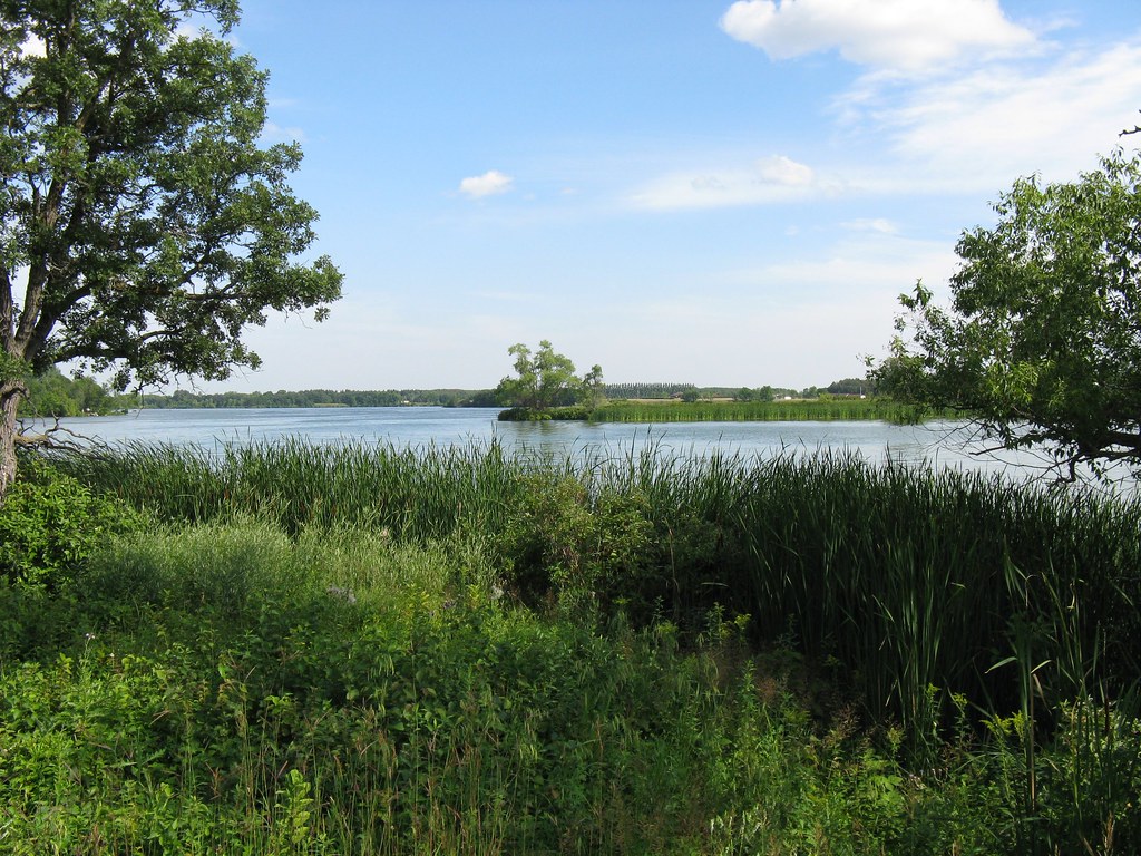 Lake Bronson Lake Bronson State Park, Lake Bronson, Minnes… Joe