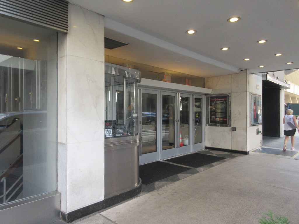 2023 The Paris Theater ReOpened Box Office NYC 2685 Flickr