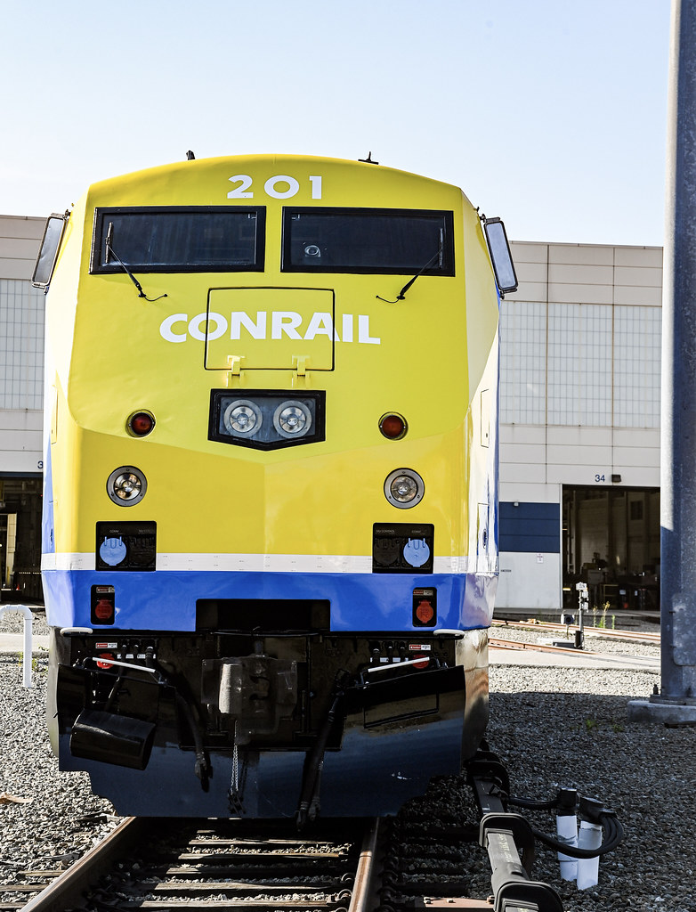 MetroNorth Conrail Heritage Unit MTA MetroNorth Railroad… Flickr