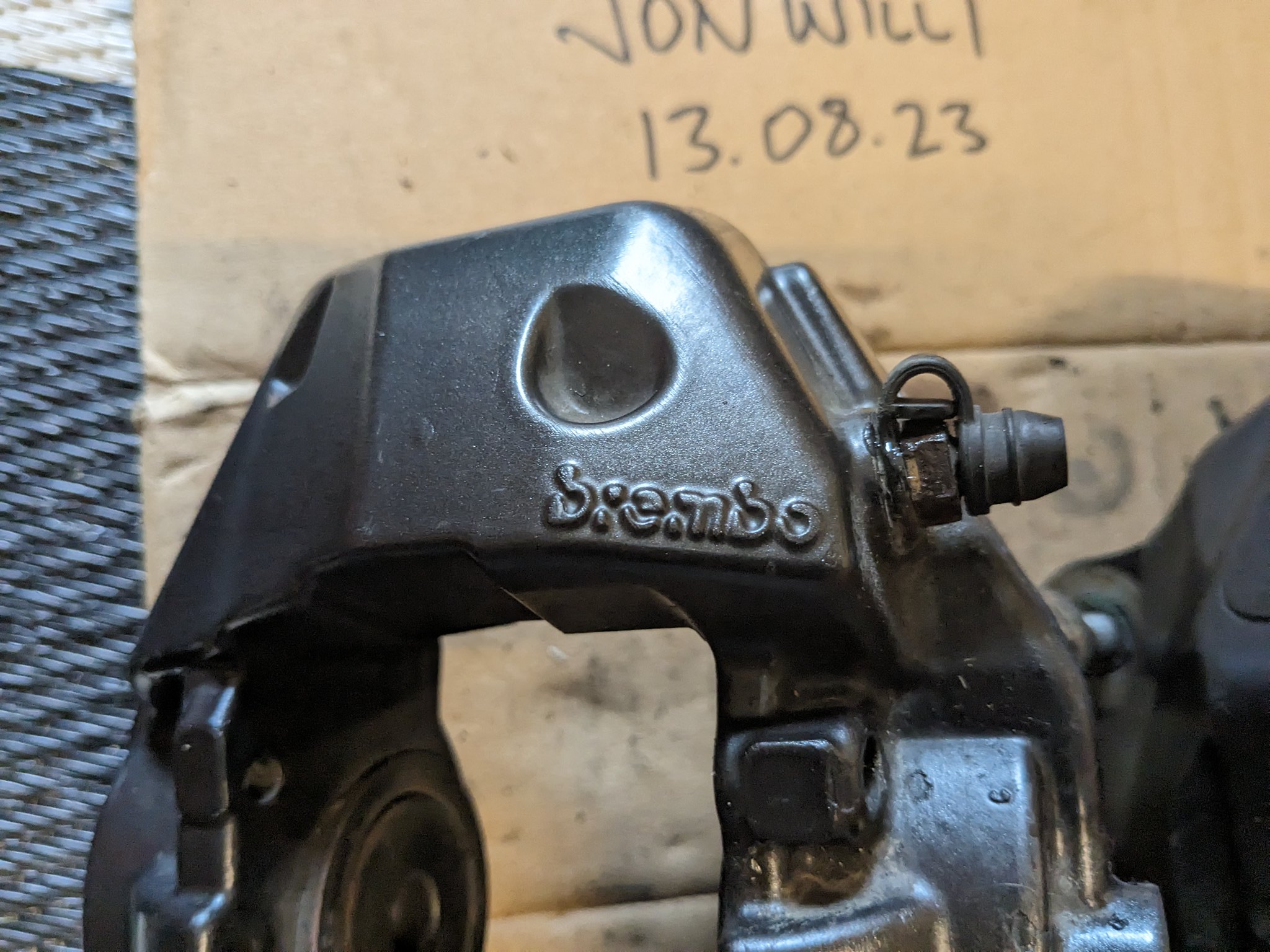 Genuine BMW E82 135i rear Brembo brake calipers Baby BMW Forum