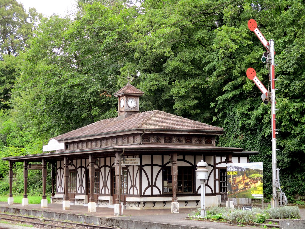 Rheinfelden, Station Feldschlösschen IMG_3284b neoproteus1965 Flickr