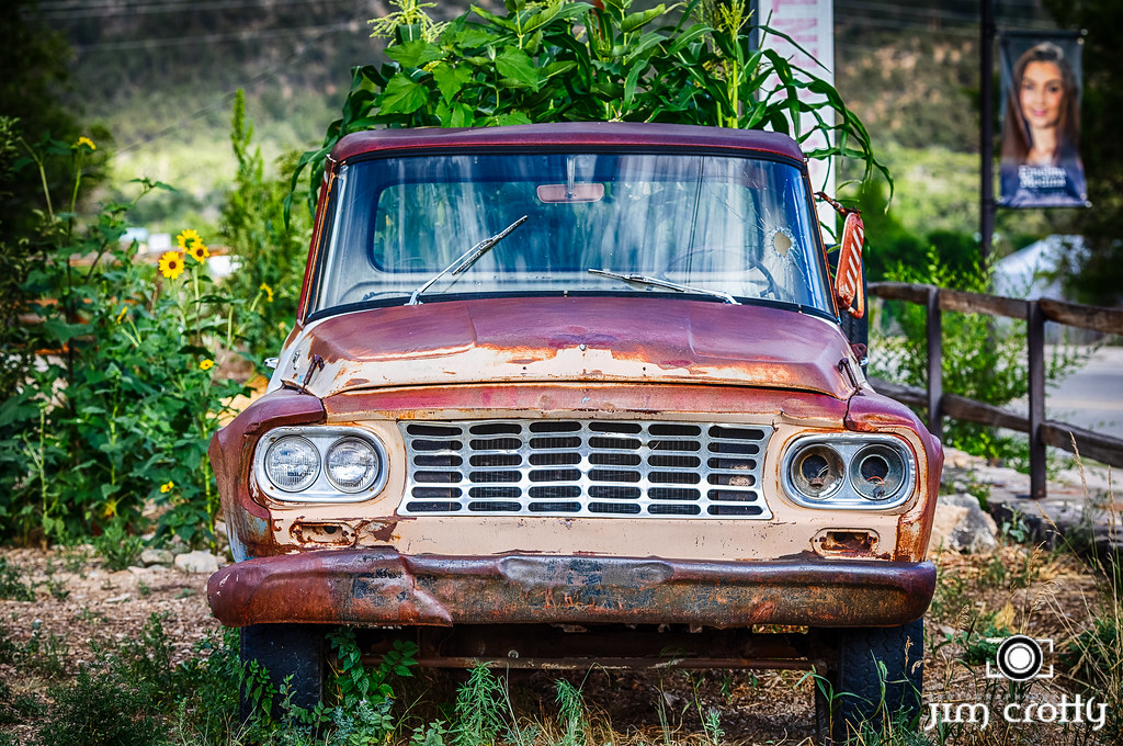 Old Cars in Questa, New Mexico Old cars and landscape in Q… Flickr