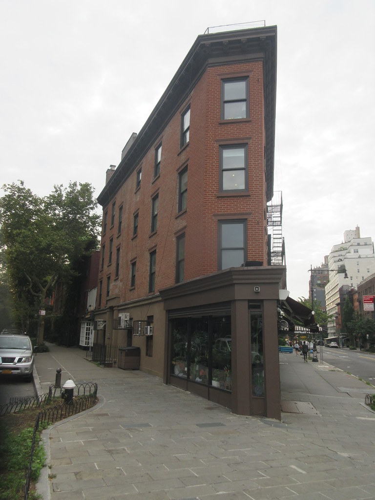 2023 West Village Florist at 70 Greenwich Ave the Inspirat… Flickr