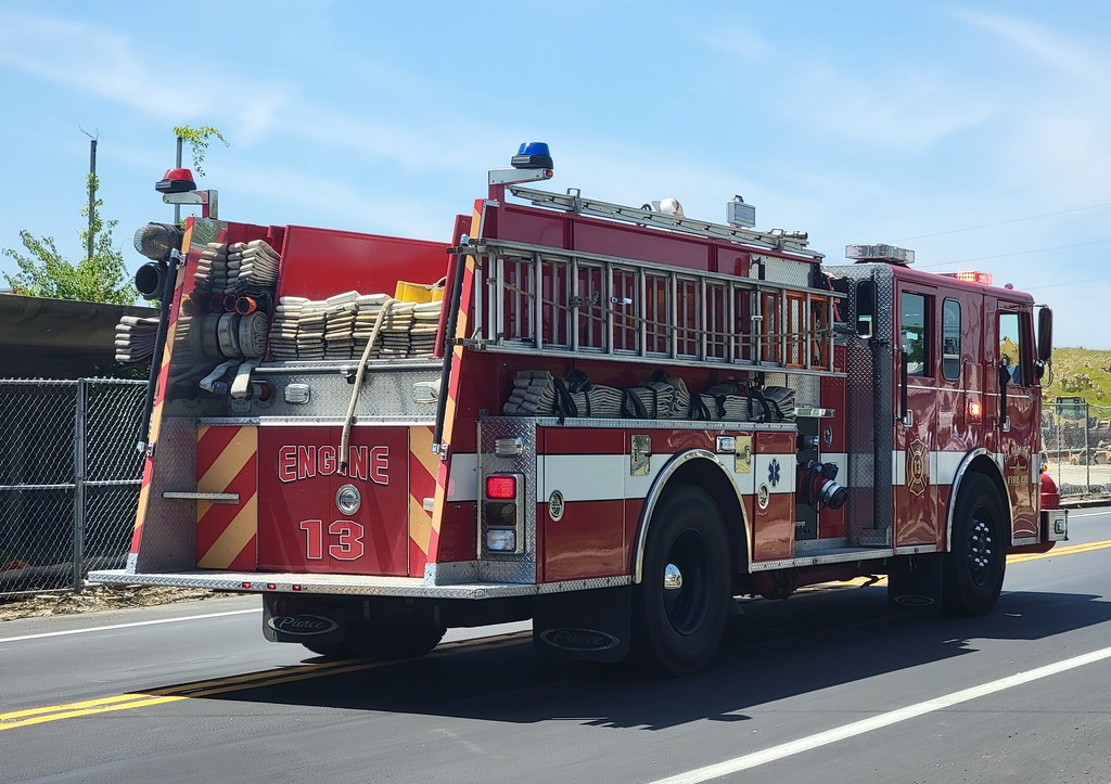 Claymont DE Fire Co Engine 132 1992 Pierce Lance (2) Flickr