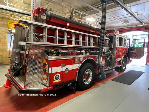 DISTRICT OF COLUMBIA FIRE DEPARTMENT - DCFD - ENGINE COMPA… | Flickr