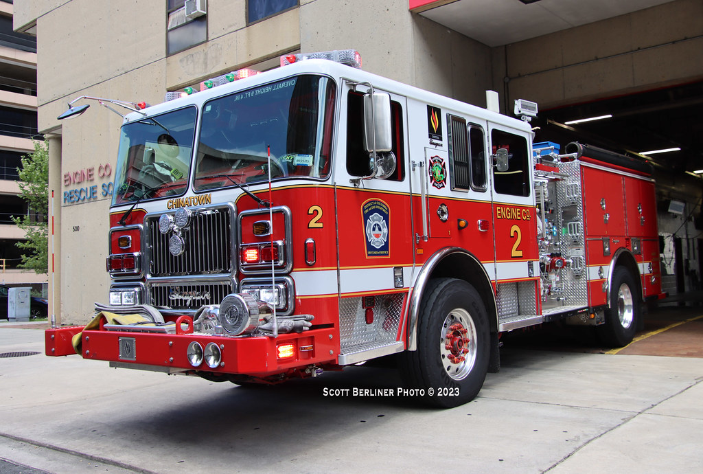 DISTRICT OF COLUMBIA FIRE DEPARTMENT - DCFD - ENGINE COMPA… | Flickr