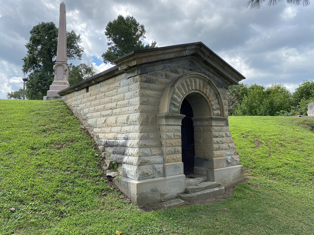 OH Chillicothe Grandview Cemetery 5 Mausoleum at Grandvi… Flickr