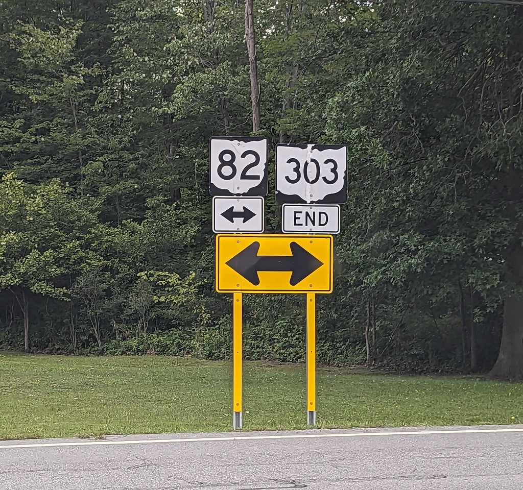 OH 303 Eastern Terminus Braceville Township, OH Daniel Westfall Flickr