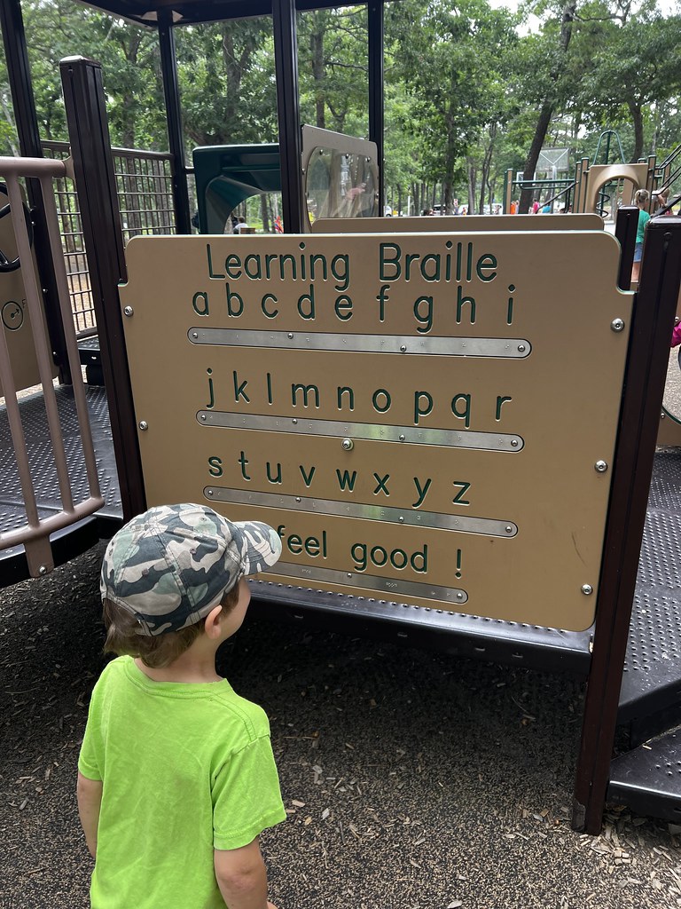 Cape Cod, Nantucket, New Hampshire 2023 Shannon McNamara Flickr