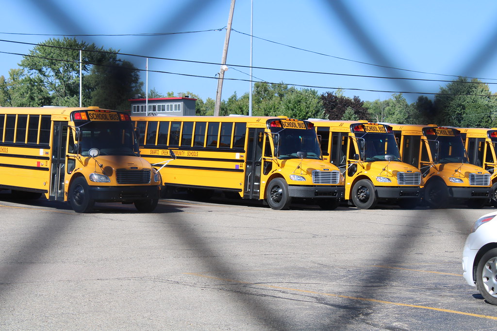 Swartz Creek Community Schools Bus 20 44 30 17 Flickr