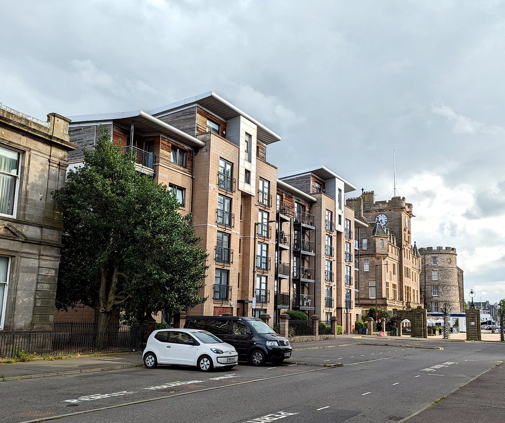 Tower Place, Leith, August 2023 alljengi Flickr