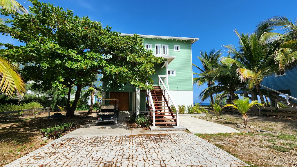 Utila Tradewinds House Mehdi Hasan Flickr
