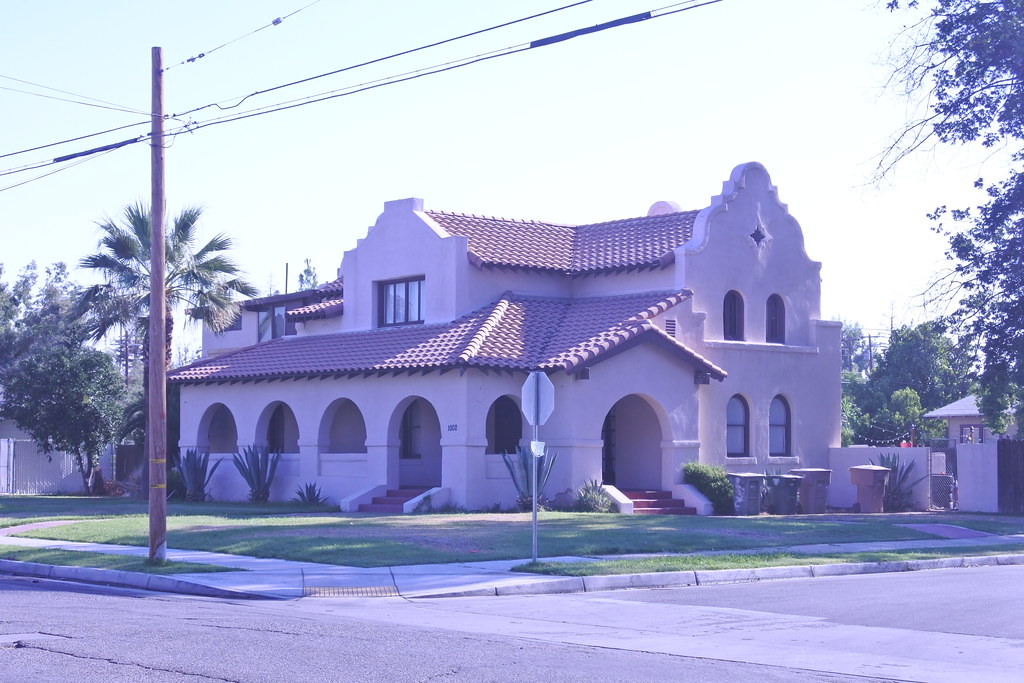 Bakersfield, CA Oleander/Sunset Joseph Wingenfeld Flickr