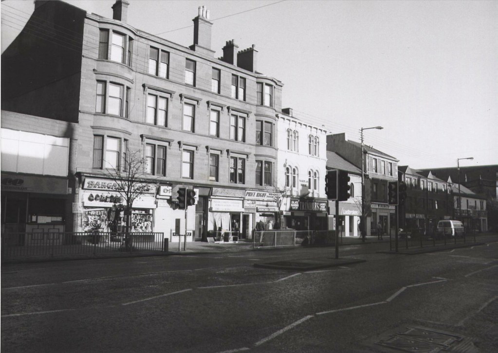 rutherglen main st west end north side 1996 nmcn norrie1 Flickr