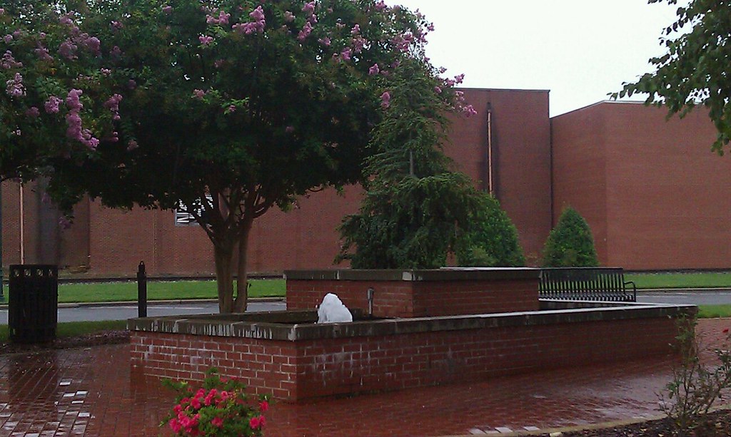 NC Asheboro Fountain in Bicentenial Park scott185 (the original