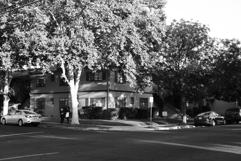 Fresno, CA [Tower District] Joseph Wingenfeld Flickr