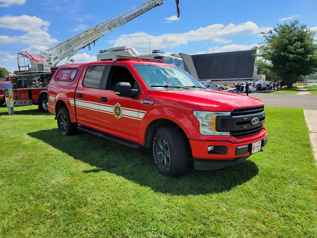 Chief 33 Tullytown Borough, Bucks County Tullytown Fire … Flickr