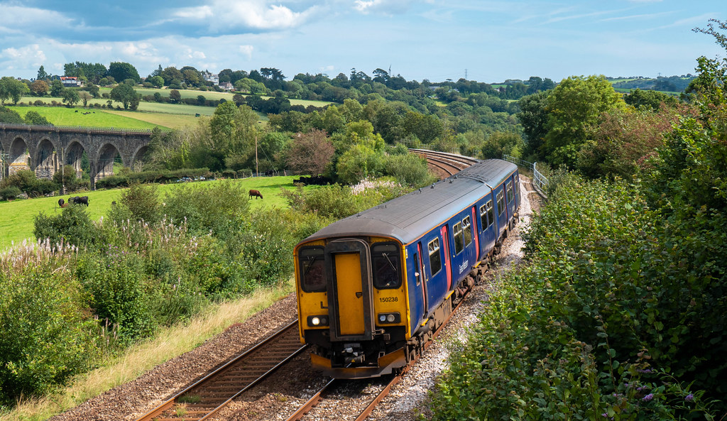 150238 Moorswater Footbridge 3T84 1434 Plymouth to Truro 1… Flickr
