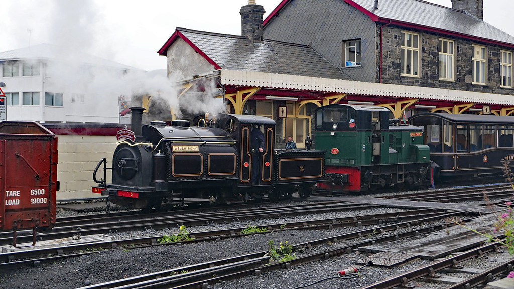 P1000717 Porthmadog, 5th August 2023. Bob J B Flickr