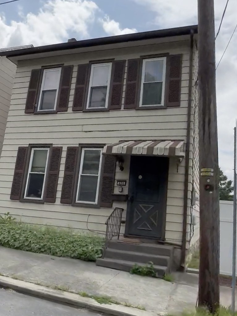 1819 406 s York st mechanicsburg Pennsylvania dennis heal Flickr