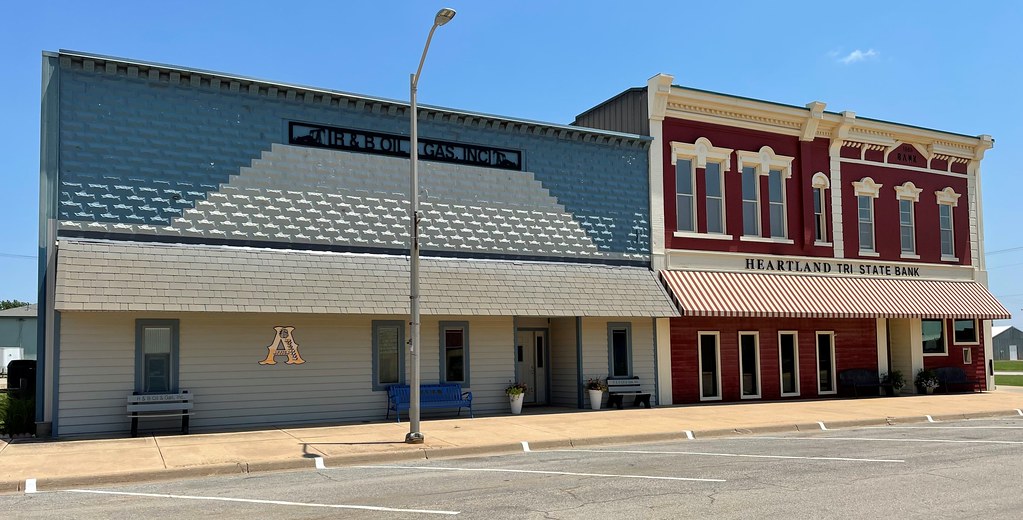 Heartland Tri State Bank Block (Attica, Kansas) Attica is … Flickr