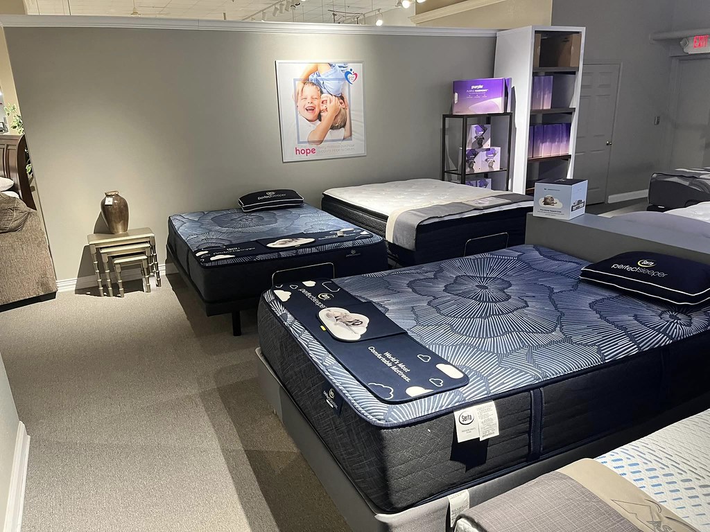 Modern Furniture Killeen Discover a world of sleek and sty… Flickr