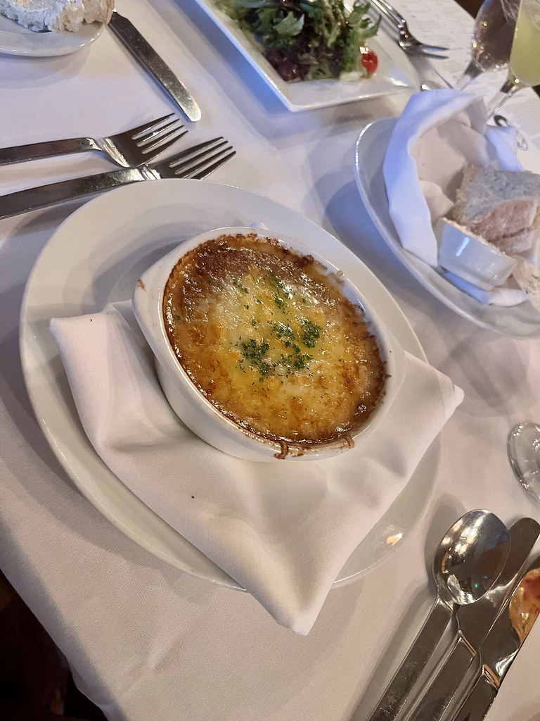 Pensacola Eats 2023, Jackon's, French Onion Soup The Island Kings