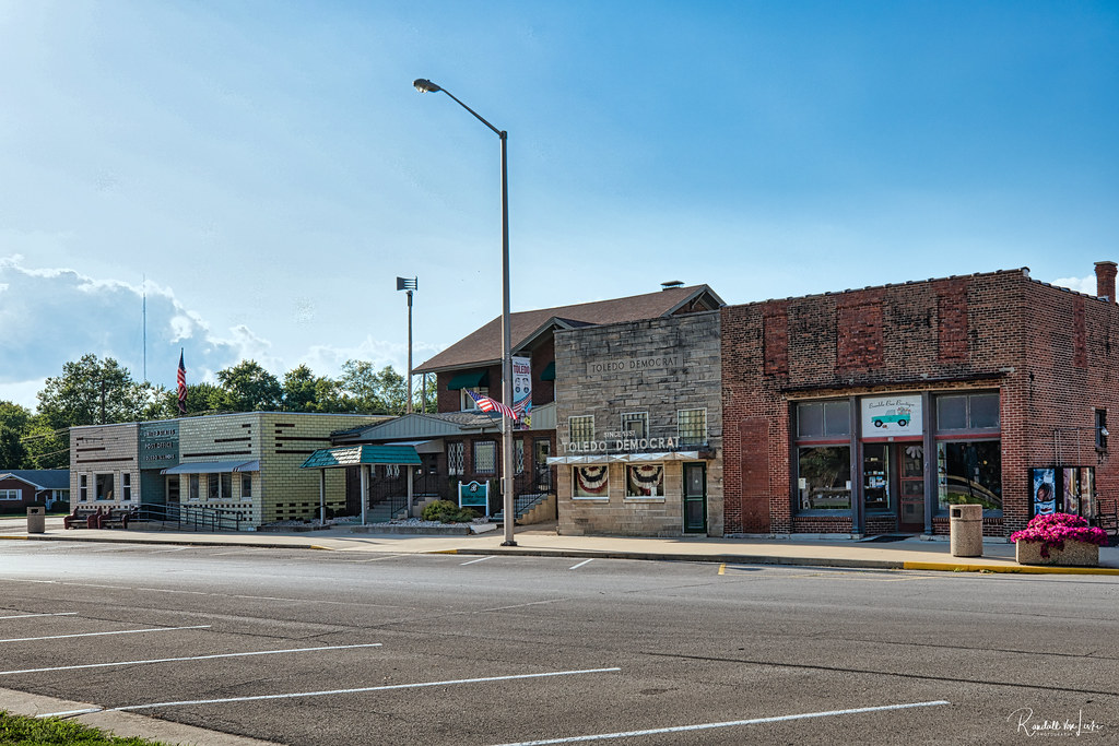 North Side Courthouse Square, Toledo, Illinois A view of t… Flickr