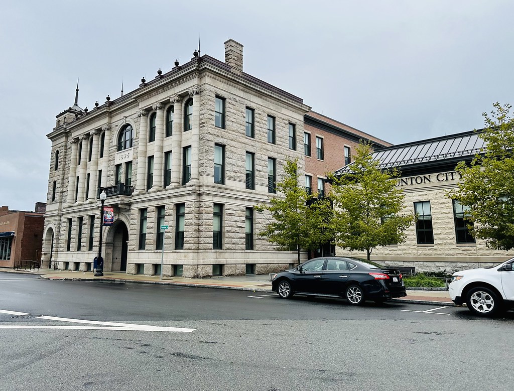 City Hall. Taunton, Massachusetts. Built in 1848/1896 usin… Flickr