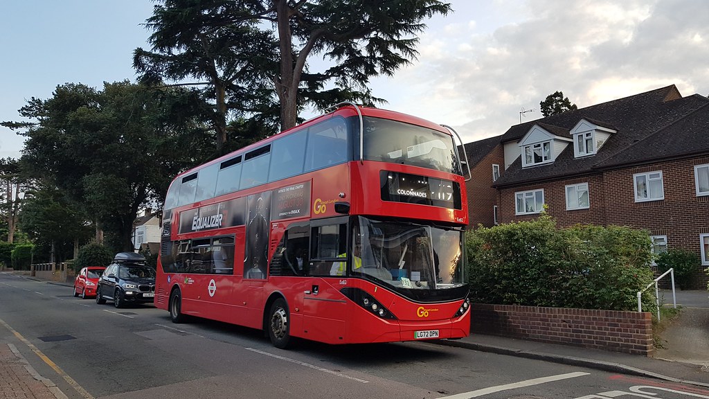 Wickham Court Road GoAhead's Ee82 on the 119 to Purley Wa… Flickr