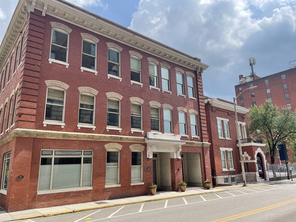 Historic Cherokee Apartment Building400 W. Church Knoxvil… Flickr