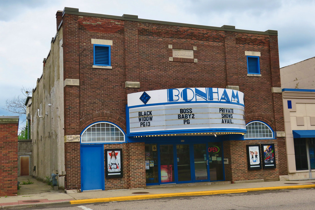 Bonham Theatre, Prairie du Sac, WI a photo on Flickriver