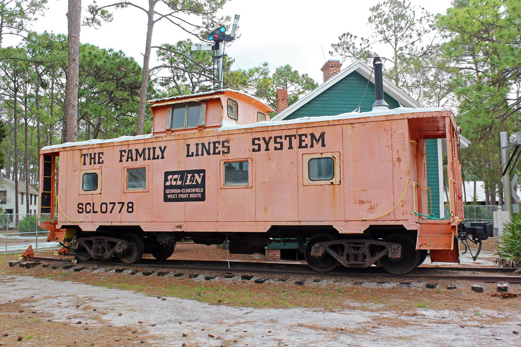 Seaboard Coast Line Railroad Caboose a photo on Flickriver