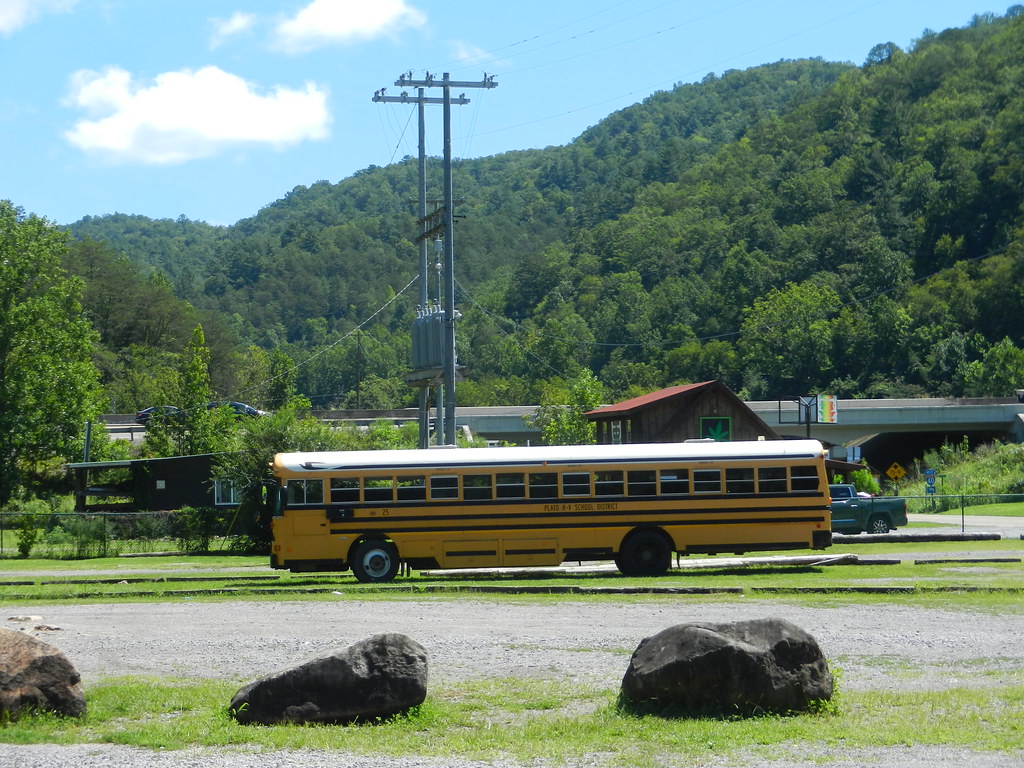 exPlato RV School District 25 exxAsh Grove RIV School … Flickr