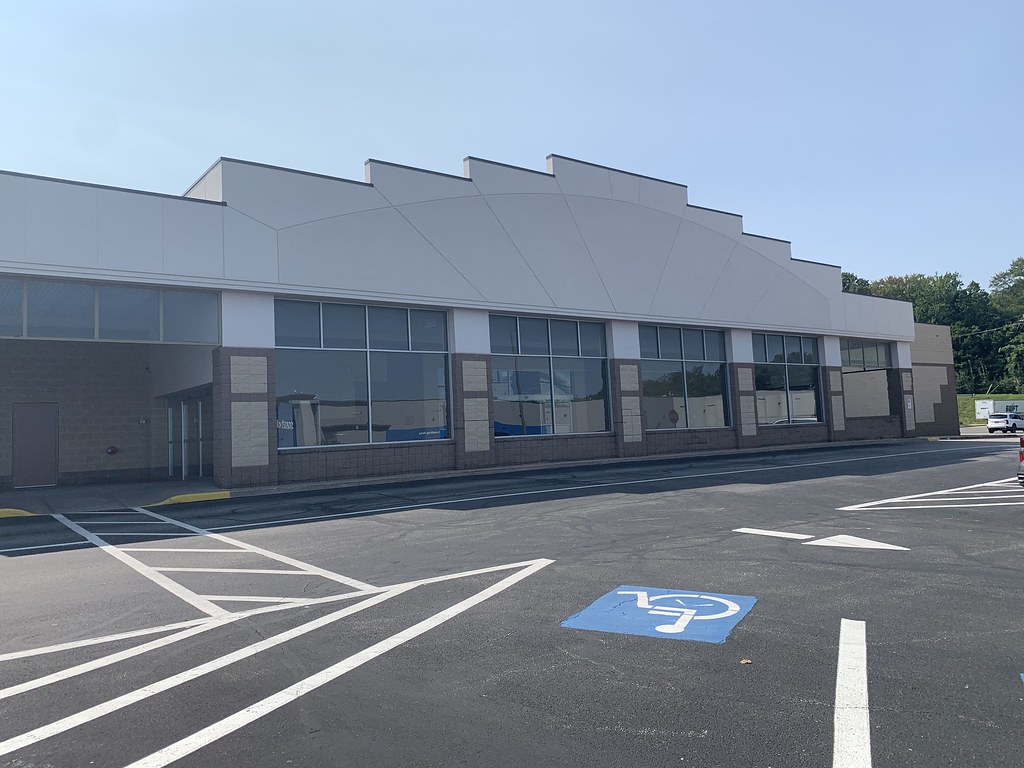 Summit Towne Centre (Erie, PA) Flickr