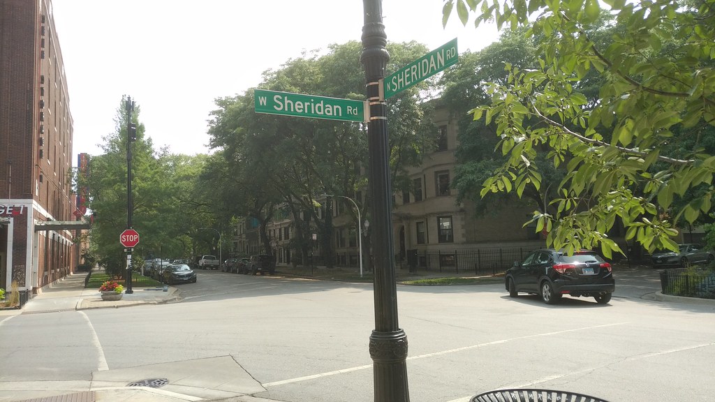 The Corner of Sheridan Rd. and Sheridan Rd. (2023) Flickr