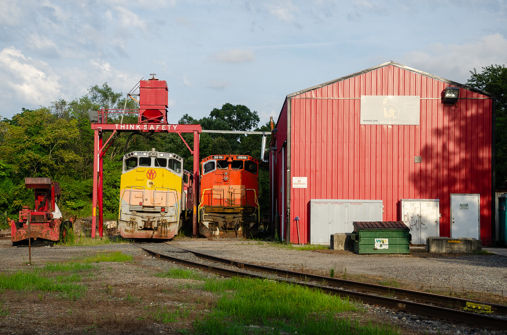 Quiet SRNJ's seldom seen MLW diesels rest at their Winslow… Flickr