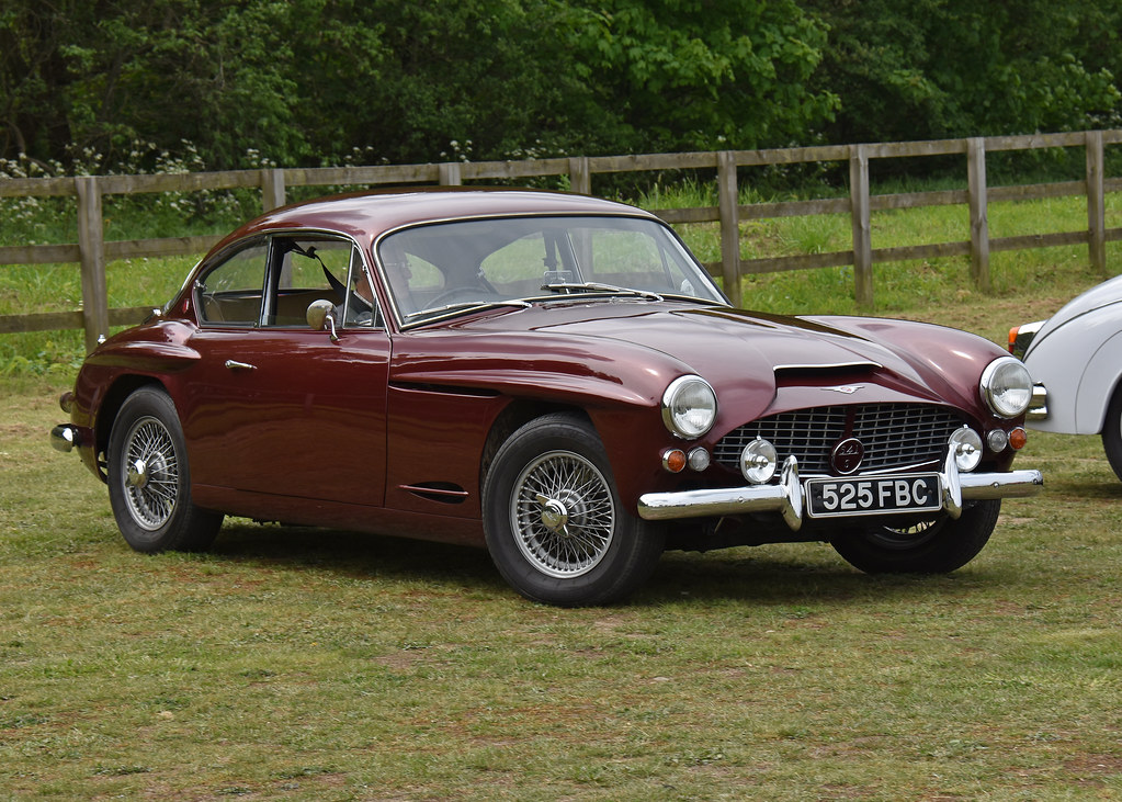2305 Blackbushe Car Club_0033 Phil Mills Flickr