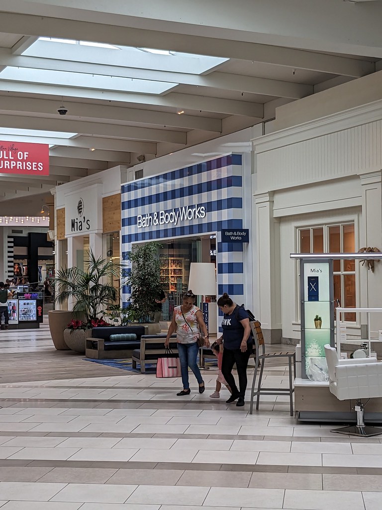 Bath and Body Works at Manhattan Village On our way to dro… Flickr