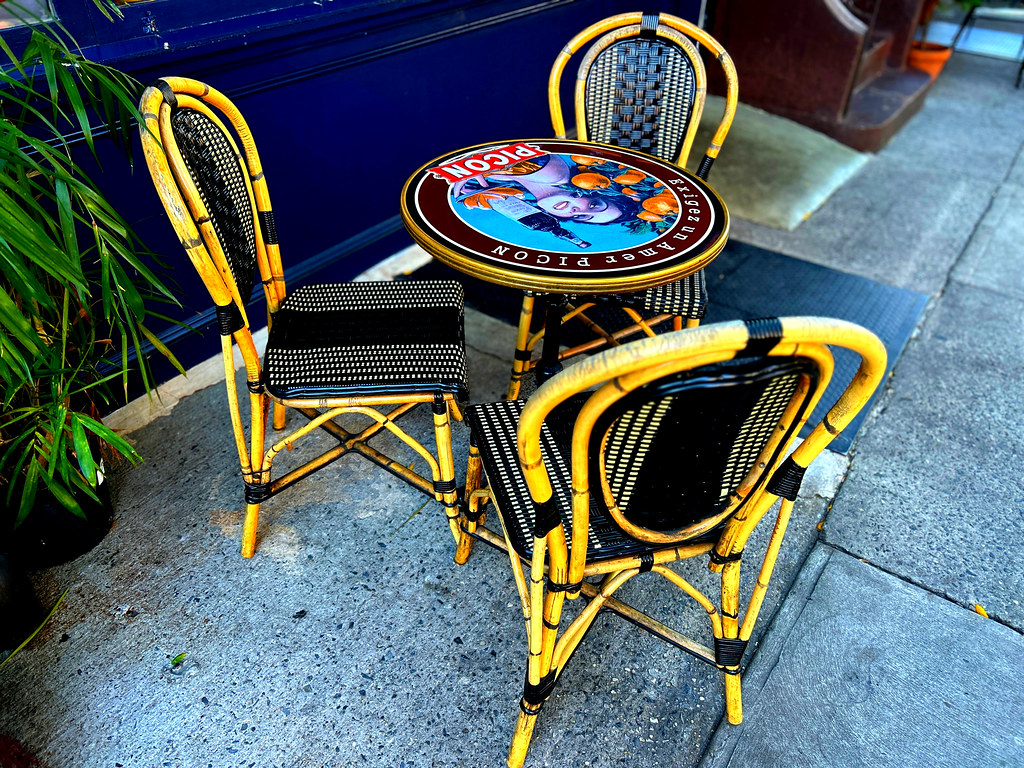 take a seat outdoor restaurant seating, Brooklyn Julia O Flickr