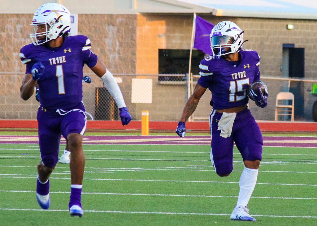 AHS Football vs. Kennedale, 090123 Flickr