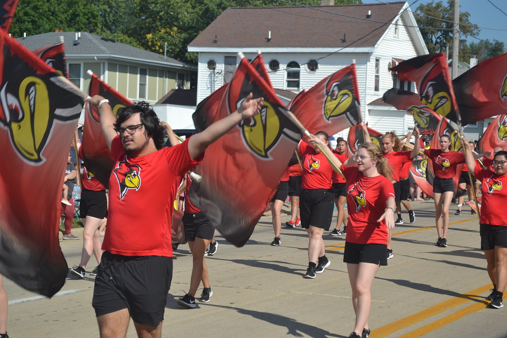 IL State U Band & cheer Bloomington IL Labor Day Parade Se… Flickr