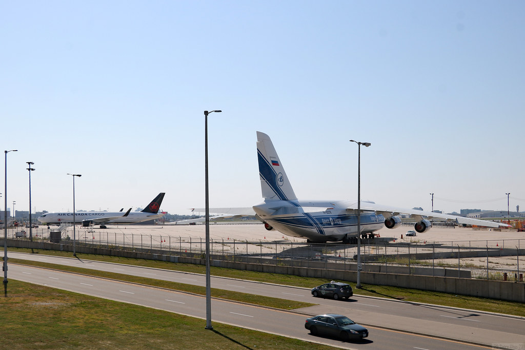 Air Canada Cargo B767 and VolgaDnepr Airlines An124 Flickr